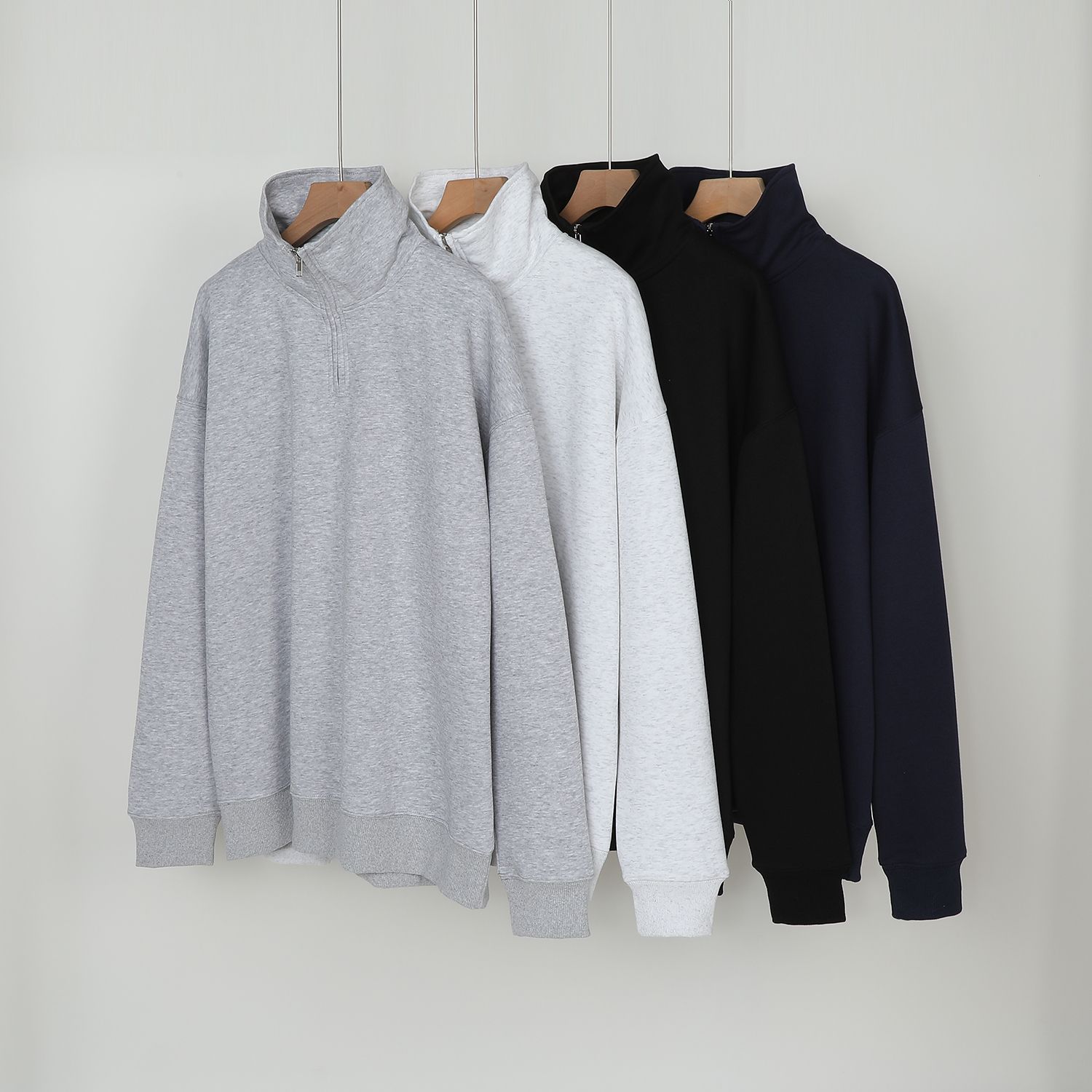 The London Quarter-Zip Signvm Project