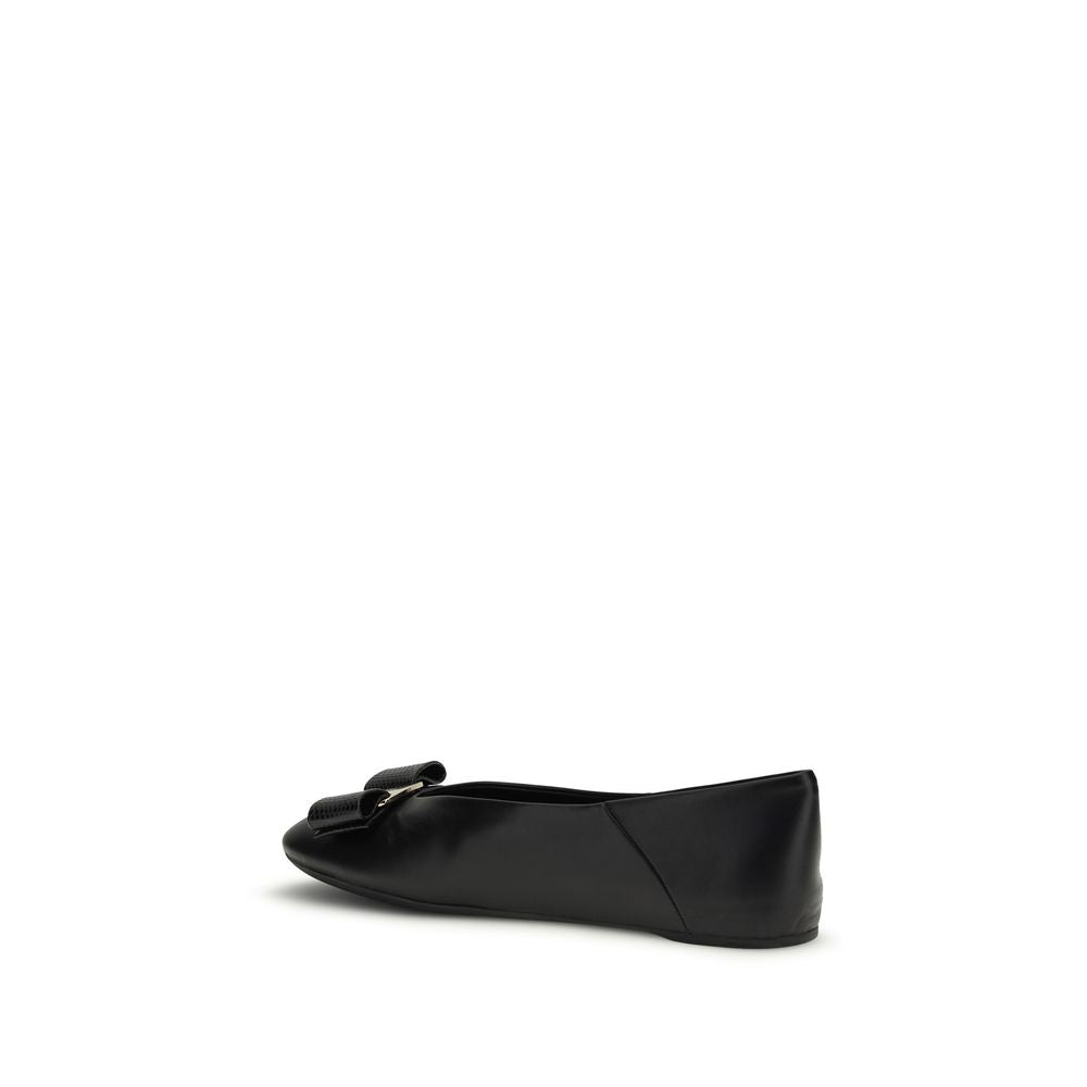 Ferragamo Black Calf Leather Ballet Flats