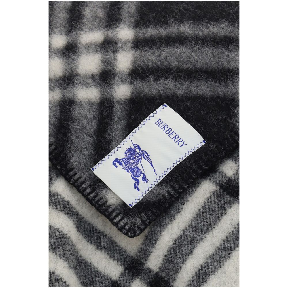 Burberry Gray Wool Scarf