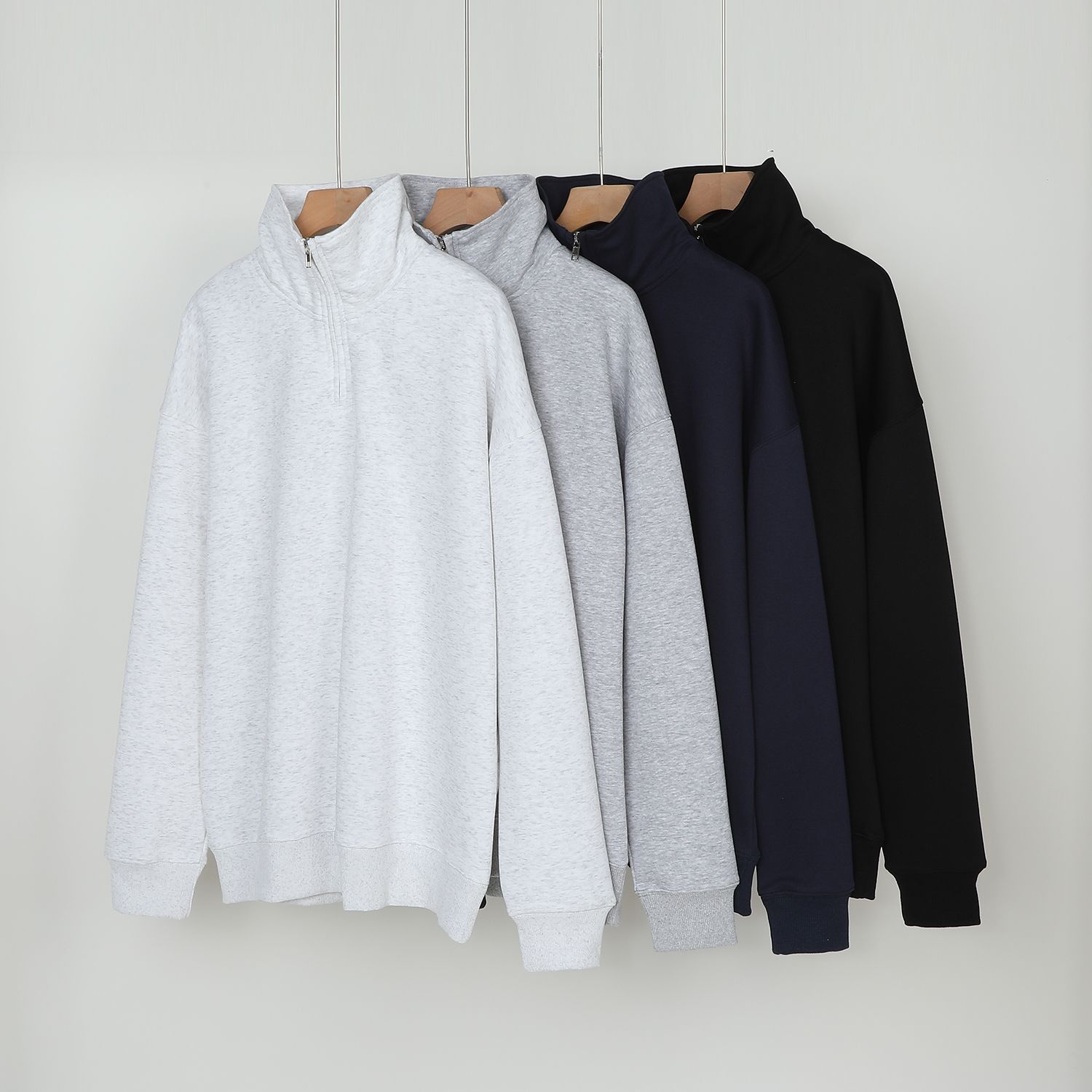 The London Quarter-Zip Signvm Project